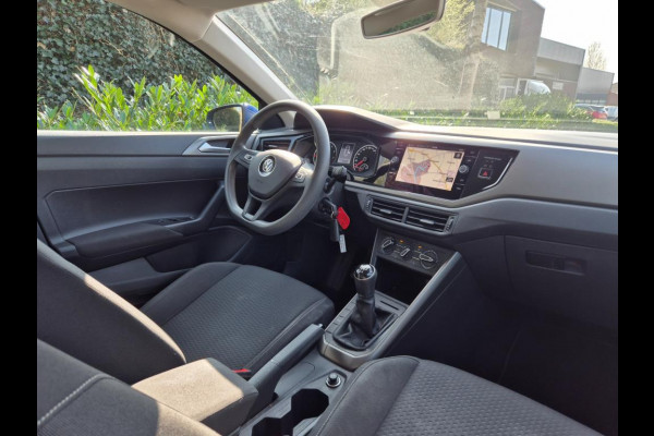 Volkswagen Polo Dealeronderhouden CarPlay Navi Dodehoekwaarschuwing Apps Stoelverwarming Volkswagen Polo Dealeronderhouden CarPlay Navi Dodehoekwaarschuwing Apps Stoelverwarming