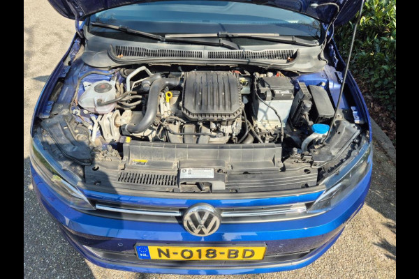Volkswagen Polo Dealeronderhouden CarPlay Navi Dodehoekwaarschuwing Apps Stoelverwarming Volkswagen Polo Dealeronderhouden CarPlay Navi Dodehoekwaarschuwing Apps Stoelverwarming