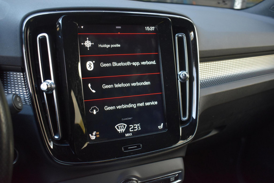 Volvo XC40 2.0 T4 R-Design Camera Pilot ACC Bliss Standkachel Volvo XC40 2.0 T4 R-Design Camera Pilot ACC Bliss Standkachel