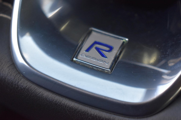 Volvo XC40 2.0 T4 R-Design Camera Pilot ACC Bliss Standkachel Volvo XC40 2.0 T4 R-Design Camera Pilot ACC Bliss Standkachel