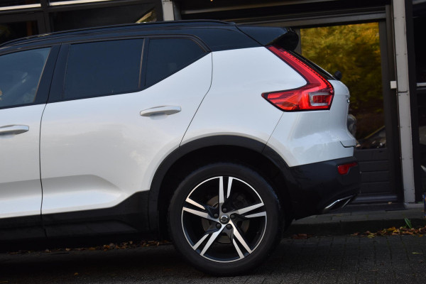 Volvo XC40 2.0 T4 R-Design Camera Pilot ACC Bliss Standkachel Volvo XC40 2.0 T4 R-Design Camera Pilot ACC Bliss Standkachel