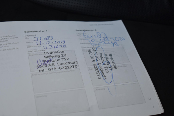 Volvo XC40 2.0 T4 R-Design Camera Pilot ACC Bliss Standkachel Volvo XC40 2.0 T4 R-Design Camera Pilot ACC Bliss Standkachel