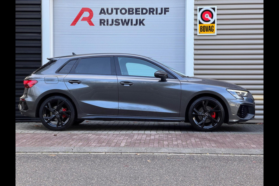 Audi A3 Sportback 35 TFSI S edition RS zetels/Keyless/Camera