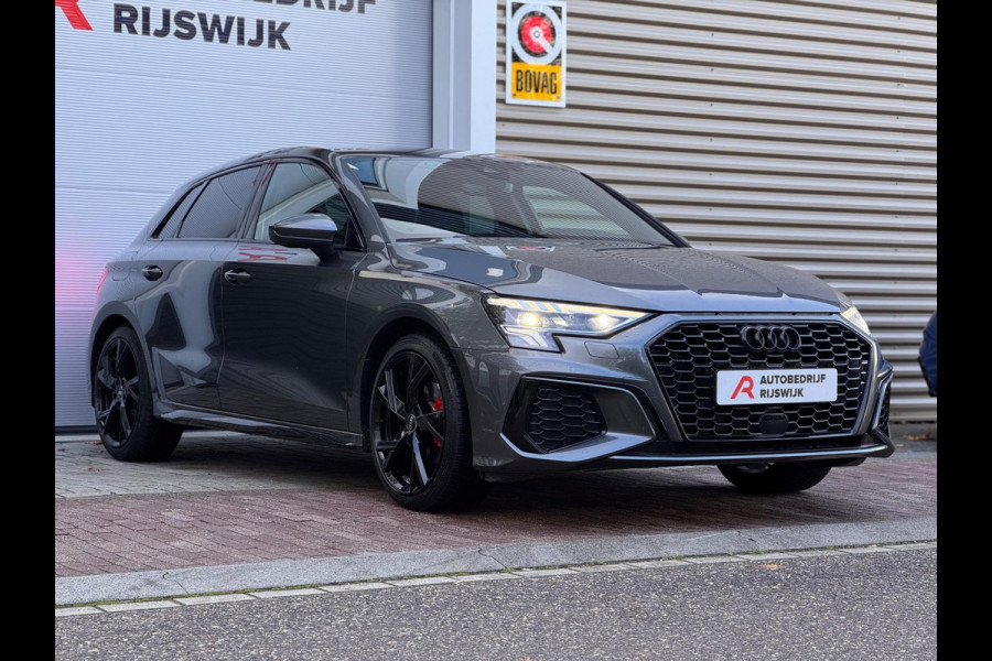 Audi A3 Sportback 35 TFSI S edition RS zetels/Keyless/Camera