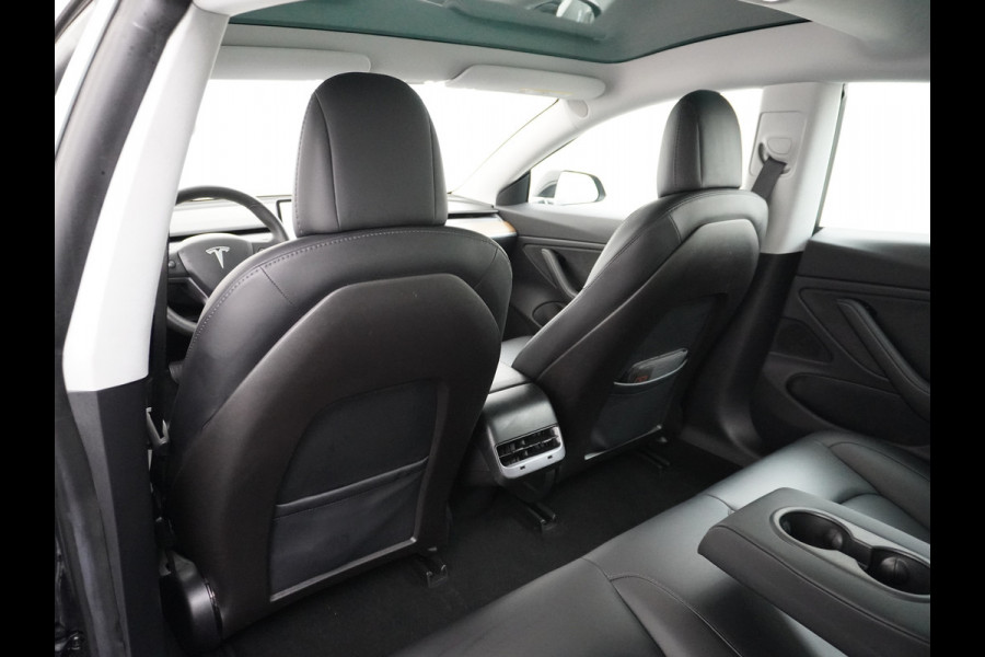 Tesla Model 3 Long Range 75kWh 463PK SOH 90% FSD Full Self Driving Computer-3 Premium Audio 4wd  18" Lmv AutoPilot Panoramadak Camera's Leder  Stoel en achterbank verwarming Keyless Electr.Stoelen+Memory+Easy-Entry WiFi Origineel Nederlandse auto Grootste accu, Tot 16,5kwh thuis laden. Tesla Model 3 Long Range 75kWh 463PK SOH 90% FSD Full Self Driving Computer-3 Premium Audio 4wd  18" Lmv AutoPilot Panoramadak Camera's Leder  Stoel en achterbank verwarming Keyless Electr.Stoelen+Memory+Easy-Entry WiFi Origineel Nederlandse auto Grootste accu, Tot 16,5kwh thuis laden.