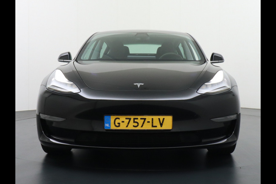 Tesla Model 3 Long Range 75kWh 463PK SOH 90% FSD Full Self Driving Computer-3 Premium Audio 4wd  18" Lmv AutoPilot Panoramadak Camera's Leder  Stoel en achterbank verwarming Keyless Electr.Stoelen+Memory+Easy-Entry WiFi Origineel Nederlandse auto Grootste accu, Tot 16,5kwh thuis laden. Tesla Model 3 Long Range 75kWh 463PK SOH 90% FSD Full Self Driving Computer-3 Premium Audio 4wd  18" Lmv AutoPilot Panoramadak Camera's Leder  Stoel en achterbank verwarming Keyless Electr.Stoelen+Memory+Easy-Entry WiFi Origineel Nederlandse auto Grootste accu, Tot 16,5kwh thuis laden.