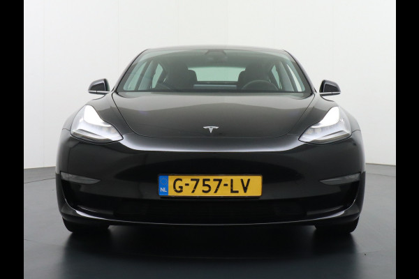 Tesla Model 3 Long Range 75kWh 463PK SOH 90% FSD Full Self Driving Computer-3 Premium Audio 4wd  18" Lmv AutoPilot Panoramadak Camera's Leder  Stoel en achterbank verwarming Keyless Electr.Stoelen+Memory+Easy-Entry WiFi Origineel Nederlandse auto Grootste accu, Tot 16,5kwh thuis laden. Tesla Model 3 Long Range 75kWh 463PK SOH 90% FSD Full Self Driving Computer-3 Premium Audio 4wd  18" Lmv AutoPilot Panoramadak Camera's Leder  Stoel en achterbank verwarming Keyless Electr.Stoelen+Memory+Easy-Entry WiFi Origineel Nederlandse auto Grootste accu, Tot 16,5kwh thuis laden.