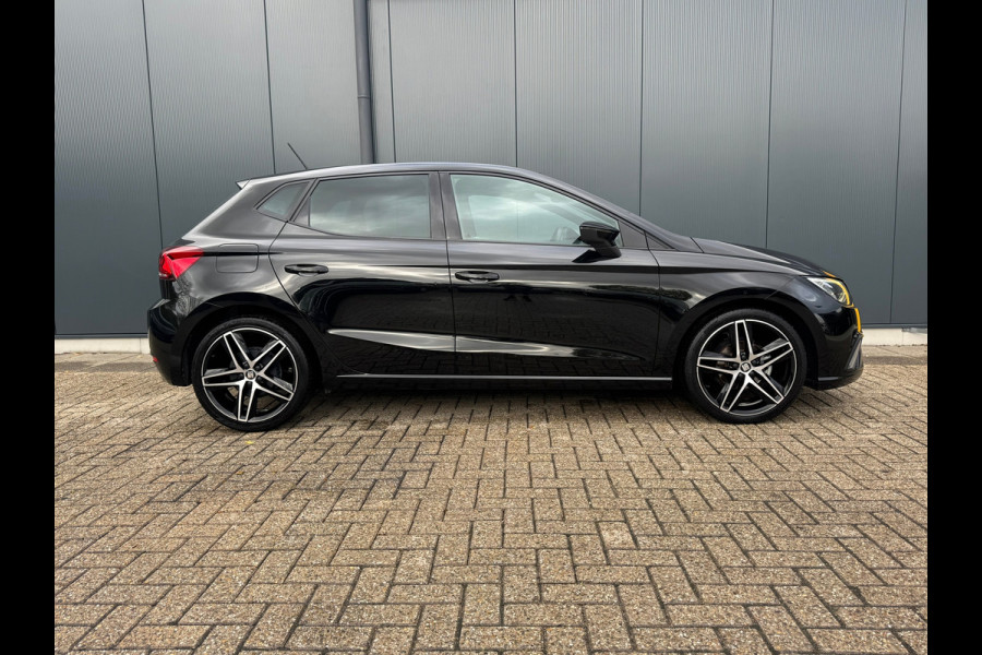 Seat Ibiza 1.0 TSI FR * Virtual Cockpit * Carplay * Climate Control * Led *