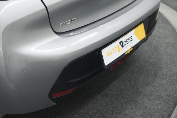 Peugeot 208 PureTech 100 EAT8 Allure Pack | Camera | Apple Carplay | Parkeersensoren | Stoelverwarming Peugeot 208 PureTech 100 EAT8 Allure Pack | Camera | Apple Carplay | Parkeersensoren | Stoelverwarming