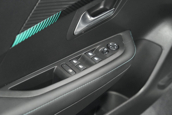 Peugeot 208 PureTech 100 EAT8 Allure Pack | Camera | Apple Carplay | Parkeersensoren | Stoelverwarming Peugeot 208 PureTech 100 EAT8 Allure Pack | Camera | Apple Carplay | Parkeersensoren | Stoelverwarming