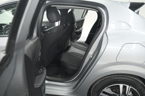 Peugeot 208 PureTech 100 EAT8 Allure Pack | Camera | Apple Carplay | Parkeersensoren | Stoelverwarming Peugeot 208 PureTech 100 EAT8 Allure Pack | Camera | Apple Carplay | Parkeersensoren | Stoelverwarming