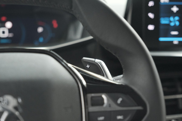 Peugeot 208 PureTech 100 EAT8 Allure Pack | Camera | Apple Carplay | Parkeersensoren | Stoelverwarming Peugeot 208 PureTech 100 EAT8 Allure Pack | Camera | Apple Carplay | Parkeersensoren | Stoelverwarming