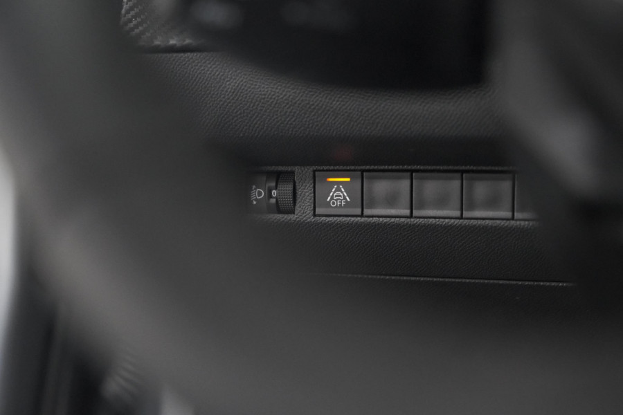 Peugeot 208 PureTech 100 EAT8 Allure Pack | Camera | Apple Carplay | Parkeersensoren | Stoelverwarming Peugeot 208 PureTech 100 EAT8 Allure Pack | Camera | Apple Carplay | Parkeersensoren | Stoelverwarming