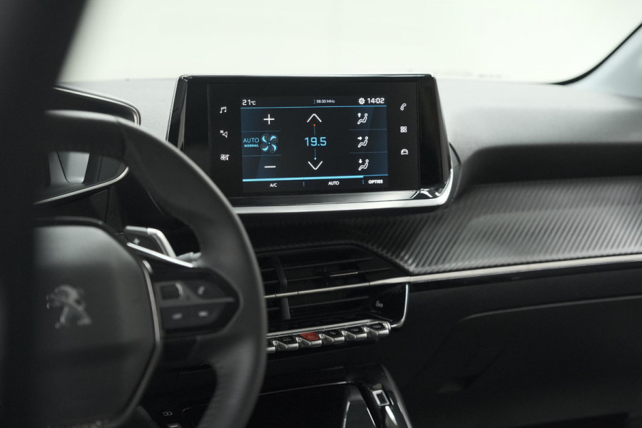 Peugeot 208 PureTech 100 EAT8 Allure Pack | Camera | Apple Carplay | Parkeersensoren | Stoelverwarming Peugeot 208 PureTech 100 EAT8 Allure Pack | Camera | Apple Carplay | Parkeersensoren | Stoelverwarming