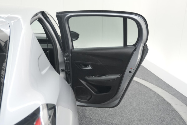Peugeot 208 PureTech 100 EAT8 Allure Pack | Camera | Apple Carplay | Parkeersensoren | Stoelverwarming Peugeot 208 PureTech 100 EAT8 Allure Pack | Camera | Apple Carplay | Parkeersensoren | Stoelverwarming