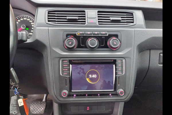 Volkswagen Caddy 2.0 TDI L1 | Gereviseerde motor! | LED | Trekhaak | NAP Volkswagen Caddy 2.0 TDI L1 | Gereviseerde motor! | LED | Trekhaak | NAP