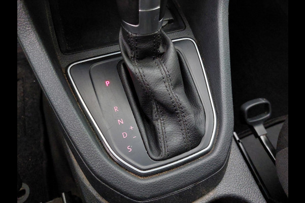 Volkswagen Caddy 2.0 TDI L1 | Gereviseerde motor! | LED | Trekhaak | NAP Volkswagen Caddy 2.0 TDI L1 | Gereviseerde motor! | LED | Trekhaak | NAP