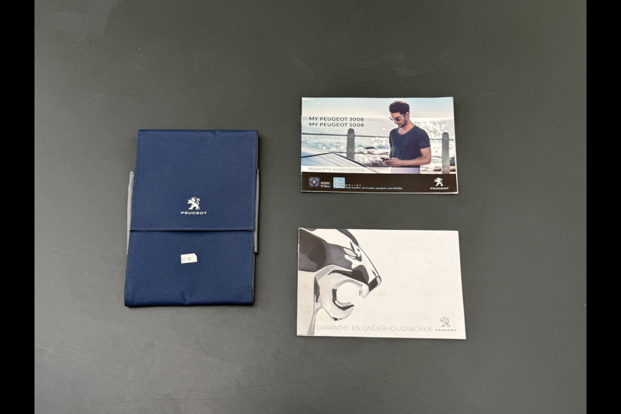 Peugeot 3008 T131PK Automaat Leder Apple Carplay Android Auto 360°Camera Navi Ecc Cruise Control Pdc DAB+ Elek. Achterklep Keyless Wifi Led Lmv 19" Privacy Glas Bluetooth Connected Apps 1e Eigenaar Origineel Nederlandse Auto