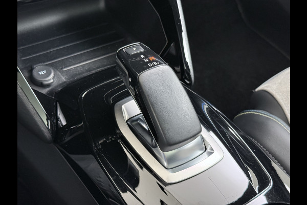 Peugeot e-2008 EV GT Pack 50kWh SOH 90% Panorama-Schuifdak Apple Carplay Android Auto Navi Ecc Adap.Cruise 360°Camera Stoelverwarming Blindspot Privacy Glas Lmv 18" Lane Assist Keyless Bluetooth Pack Safety Plus 1e Eigenaar 100% Dealeronderhouden Origineel Nederlandse Auto Peugeot e-2008 EV GT Pack 50kWh SOH 90% Panorama-Schuifdak Apple Carplay Android Auto Navi Ecc Adap.Cruise 360°Camera Stoelverwarming Blindspot Privacy Glas Lmv 18" Lane Assist Keyless Bluetooth Pack Safety Plus 1e Eigenaar 100% Dealeronderhouden Origineel Nederlandse Auto