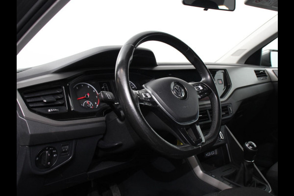 Volkswagen Polo 1.0 TSI 95pk Comfortline | Navigatie | Apple Carplay / Android Auto | Bluetooth | Cruise control | Lichtmetalen Velgen Volkswagen Polo 1.0 TSI 95pk Comfortline | Navigatie | Apple Carplay / Android Auto | Bluetooth | Cruise control | Lichtmetalen Velgen