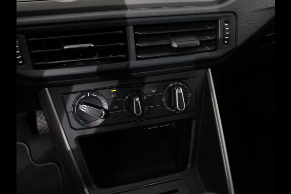Volkswagen Polo 1.0 TSI 95pk Comfortline | Navigatie | Apple Carplay / Android Auto | Bluetooth | Cruise control | Lichtmetalen Velgen Volkswagen Polo 1.0 TSI 95pk Comfortline | Navigatie | Apple Carplay / Android Auto | Bluetooth | Cruise control | Lichtmetalen Velgen