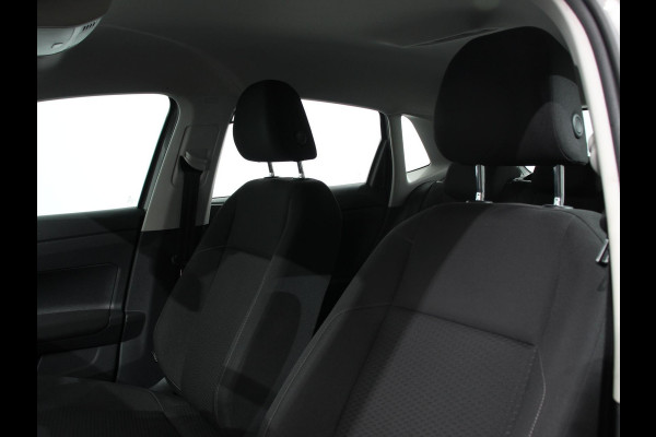 Volkswagen Polo 1.0 TSI 95pk Comfortline | Navigatie | Apple Carplay / Android Auto | Bluetooth | Cruise control | Lichtmetalen Velgen Volkswagen Polo 1.0 TSI 95pk Comfortline | Navigatie | Apple Carplay / Android Auto | Bluetooth | Cruise control | Lichtmetalen Velgen
