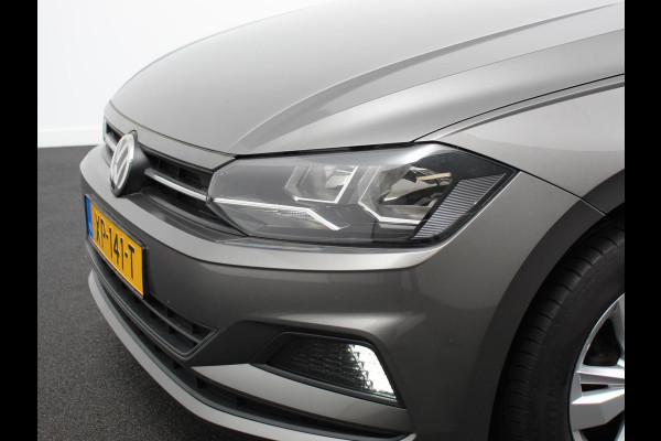 Volkswagen Polo 1.0 TSI 95pk Comfortline | Navigatie | Apple Carplay / Android Auto | Bluetooth | Cruise control | Lichtmetalen Velgen Volkswagen Polo 1.0 TSI 95pk Comfortline | Navigatie | Apple Carplay / Android Auto | Bluetooth | Cruise control | Lichtmetalen Velgen