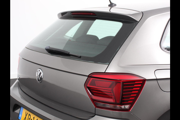 Volkswagen Polo 1.0 TSI 95pk Comfortline | Navigatie | Apple Carplay / Android Auto | Bluetooth | Cruise control | Lichtmetalen Velgen Volkswagen Polo 1.0 TSI 95pk Comfortline | Navigatie | Apple Carplay / Android Auto | Bluetooth | Cruise control | Lichtmetalen Velgen