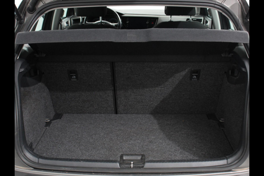 Volkswagen Polo 1.0 TSI 95pk Comfortline | Navigatie | Apple Carplay / Android Auto | Bluetooth | Cruise control | Lichtmetalen Velgen Volkswagen Polo 1.0 TSI 95pk Comfortline | Navigatie | Apple Carplay / Android Auto | Bluetooth | Cruise control | Lichtmetalen Velgen