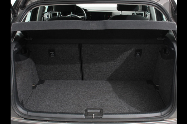 Volkswagen Polo 1.0 TSI 95pk Comfortline | Navigatie | Apple Carplay / Android Auto | Bluetooth | Cruise control | Lichtmetalen Velgen Volkswagen Polo 1.0 TSI 95pk Comfortline | Navigatie | Apple Carplay / Android Auto | Bluetooth | Cruise control | Lichtmetalen Velgen