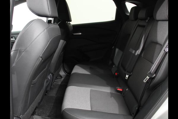 Nissan QASHQAI 1.3 MHEV Automaat N-Connecta | Navigatie | Climate Control | Sfeerverlichting | Camera 360 | Led | Dab | Verwarmde voorstoelen | Adaptive Cruise Control | Digitale Cockpit | Lichtmetalen Velgen Nissan QASHQAI 1.3 MHEV Automaat N-Connecta | Navigatie | Climate Control | Sfeerverlichting | Camera 360 | Led | Dab | Verwarmde voorstoelen | Adaptive Cruise Control | Digitale Cockpit | Lichtmetalen Velgen