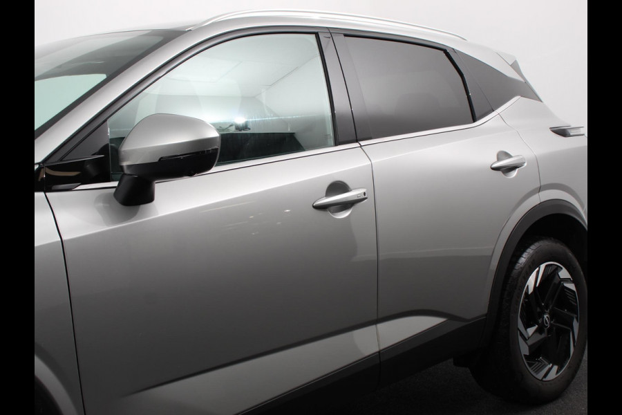 Nissan QASHQAI 1.3 MHEV Automaat N-Connecta | Navigatie | Climate Control | Sfeerverlichting | Camera 360 | Led | Dab | Verwarmde voorstoelen | Adaptive Cruise Control | Digitale Cockpit | Lichtmetalen Velgen Nissan QASHQAI 1.3 MHEV Automaat N-Connecta | Navigatie | Climate Control | Sfeerverlichting | Camera 360 | Led | Dab | Verwarmde voorstoelen | Adaptive Cruise Control | Digitale Cockpit | Lichtmetalen Velgen