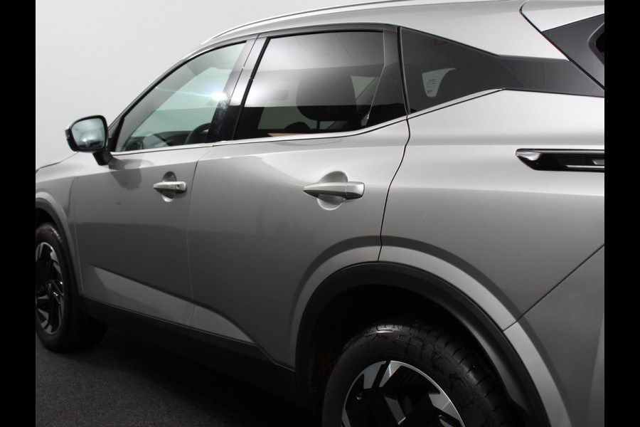 Nissan QASHQAI 1.3 MHEV Automaat N-Connecta | Navigatie | Climate Control | Sfeerverlichting | Camera 360 | Led | Dab | Verwarmde voorstoelen | Adaptive Cruise Control | Digitale Cockpit | Lichtmetalen Velgen Nissan QASHQAI 1.3 MHEV Automaat N-Connecta | Navigatie | Climate Control | Sfeerverlichting | Camera 360 | Led | Dab | Verwarmde voorstoelen | Adaptive Cruise Control | Digitale Cockpit | Lichtmetalen Velgen