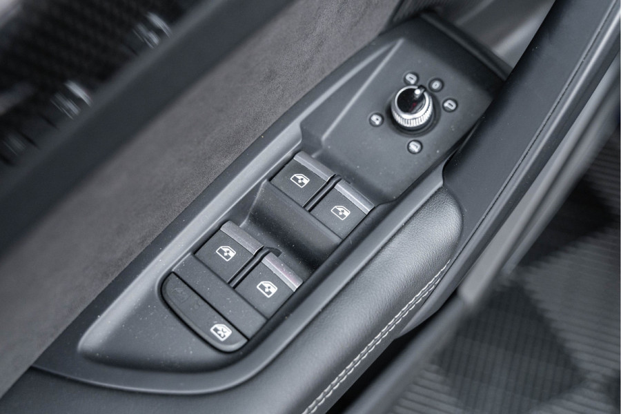 Audi SQ5 3.0 TFSI Q5 SQ5 quattro ABT Pro Line Plus | stage 2 (457 pk) | B&O | Panoramadak | volledig ABT widebody pakket |  | B&O | HUD | Carplay | Luchtvering | 22 inch velgen | Audi SQ5 3.0 TFSI Q5 SQ5 quattro ABT Pro Line Plus | stage 2 (457 pk) | B&O | Panoramadak | volledig ABT widebody pakket |  | B&O | HUD | Carplay | Luchtvering | 22 inch velgen |