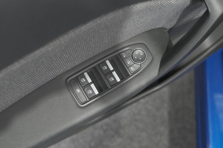 Renault Captur TCe 90 Techno | Camera | Navigatie | Apple Carplay | Pack Full Screen | 18 Inch Lichtmetalen Velgen