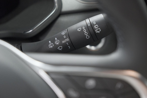 Renault Captur TCe 90 Techno | Camera | Navigatie | Apple Carplay | Pack Full Screen | 18 Inch Lichtmetalen Velgen