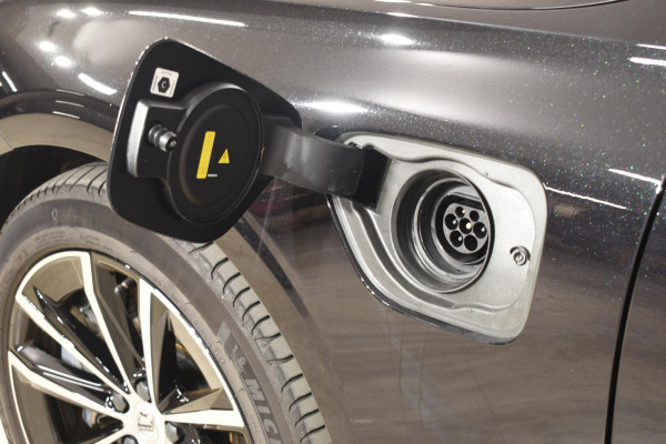 Volvo V60 T6 350PK Automaat Plug-in hybrid AWD Plus Dark