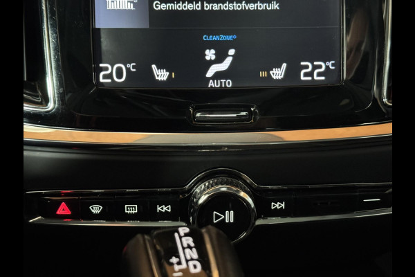 Volvo V60 2.0 D4 Momentum Adaptive cruise Climate control Parkeercamera met sensoren Apple / Android Stoelverwarming Harman Kardon Volvo V60 2.0 D4 Momentum Adaptive cruise Climate control Parkeercamera met sensoren Apple / Android Stoelverwarming Harman Kardon