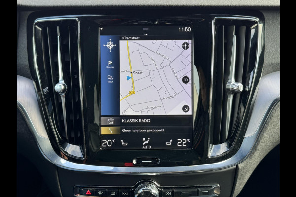 Volvo V60 2.0 D4 Momentum Adaptive cruise Climate control Parkeercamera met sensoren Apple / Android Stoelverwarming Harman Kardon Volvo V60 2.0 D4 Momentum Adaptive cruise Climate control Parkeercamera met sensoren Apple / Android Stoelverwarming Harman Kardon