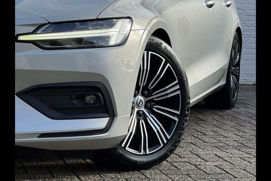 Volvo V60 2.0 D4 Momentum Adaptive cruise Climate control Parkeercamera met sensoren Apple / Android Stoelverwarming Harman Kardon Volvo V60 2.0 D4 Momentum Adaptive cruise Climate control Parkeercamera met sensoren Apple / Android Stoelverwarming Harman Kardon
