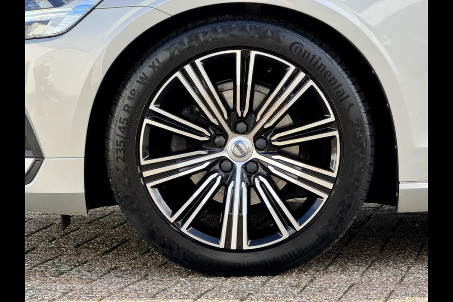 Volvo V60 2.0 D4 Momentum Adaptive cruise Climate control Parkeercamera met sensoren Apple / Android Stoelverwarming Harman Kardon Volvo V60 2.0 D4 Momentum Adaptive cruise Climate control Parkeercamera met sensoren Apple / Android Stoelverwarming Harman Kardon