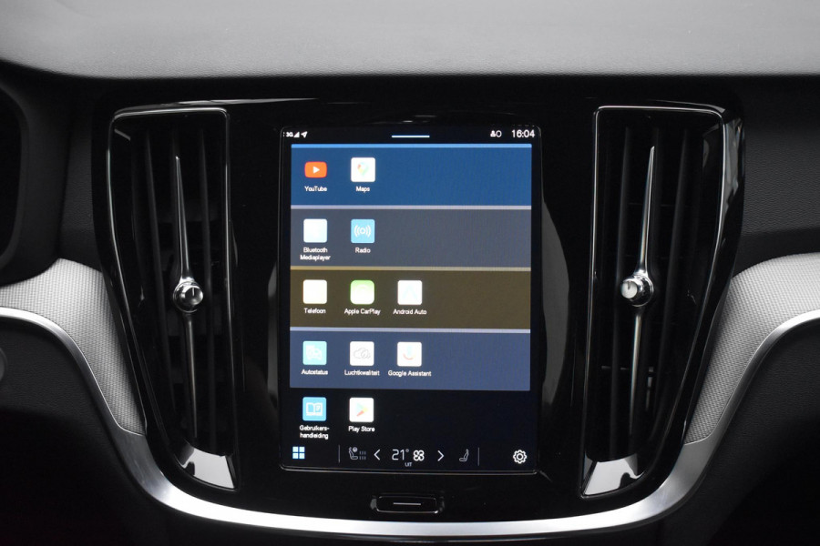 Volvo V60 T6 350PK Automaat Plug-in hybrid AWD Plus Dark Volvo V60 T6 350PK Automaat Plug-in hybrid AWD Plus Dark