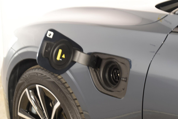Volvo V60 T6 350PK Automaat Plug-in hybrid AWD Plus Dark Volvo V60 T6 350PK Automaat Plug-in hybrid AWD Plus Dark