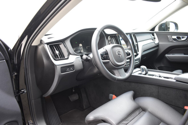 Volvo XC60 T6 350PK Automaat Plug-in Hybrid AWD Plus Dark