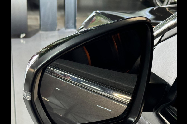 Peugeot 5008 1.2 PureTech GT-Line 7p. Garantie Trekhaak 360 Camera StoelVW Blindspot Elek Achterklep ACC Clima Navi Led Rijklaar Peugeot 5008 1.2 PureTech GT-Line 7p. Garantie Trekhaak 360 Camera StoelVW Blindspot Elek Achterklep ACC Clima Navi Led Rijklaar