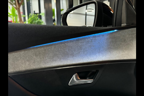 Peugeot 5008 1.2 PureTech GT-Line 7p. Garantie Trekhaak 360 Camera StoelVW Blindspot Elek Achterklep ACC Clima Navi Led Rijklaar Peugeot 5008 1.2 PureTech GT-Line 7p. Garantie Trekhaak 360 Camera StoelVW Blindspot Elek Achterklep ACC Clima Navi Led Rijklaar