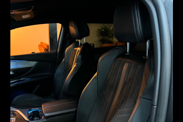 Peugeot 5008 1.2 PureTech GT-Line 7p. Garantie Trekhaak 360 Camera StoelVW Blindspot Elek Achterklep ACC Clima Navi Led Rijklaar Peugeot 5008 1.2 PureTech GT-Line 7p. Garantie Trekhaak 360 Camera StoelVW Blindspot Elek Achterklep ACC Clima Navi Led Rijklaar