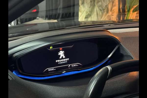 Peugeot 5008 1.2 PureTech GT-Line 7p. Garantie Trekhaak 360 Camera StoelVW Blindspot Elek Achterklep ACC Clima Navi Led Rijklaar Peugeot 5008 1.2 PureTech GT-Line 7p. Garantie Trekhaak 360 Camera StoelVW Blindspot Elek Achterklep ACC Clima Navi Led Rijklaar