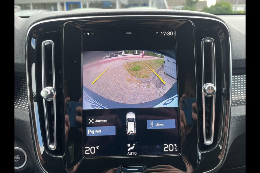 Volvo XC40 1.5 T5 Recharge R-Design 262pk | ZUID | Parking pack | 1.800 Kg trekgewicht Volvo XC40 1.5 T5 Recharge R-Design 262pk | ZUID | Parking pack | 1.800 Kg trekgewicht