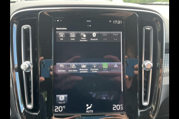 Volvo XC40 1.5 T5 Recharge R-Design 262pk | ZUID | Parking pack | 1.800 Kg trekgewicht Volvo XC40 1.5 T5 Recharge R-Design 262pk | ZUID | Parking pack | 1.800 Kg trekgewicht